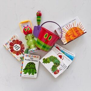 The Workd of Eric Carle Books & Toys Bundle